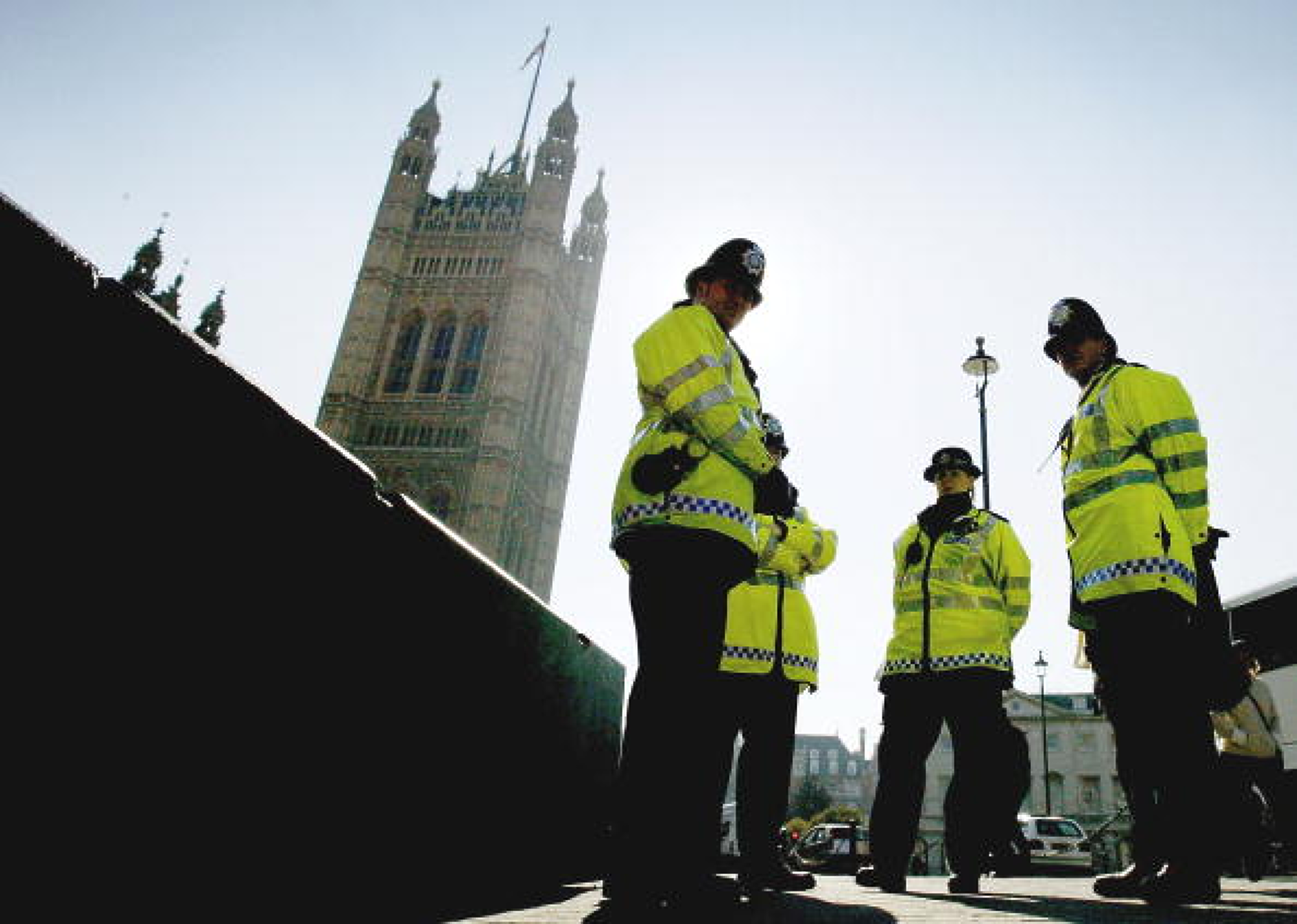 Лондонската полиция спира да се отзовава на сигнали за психичноболни