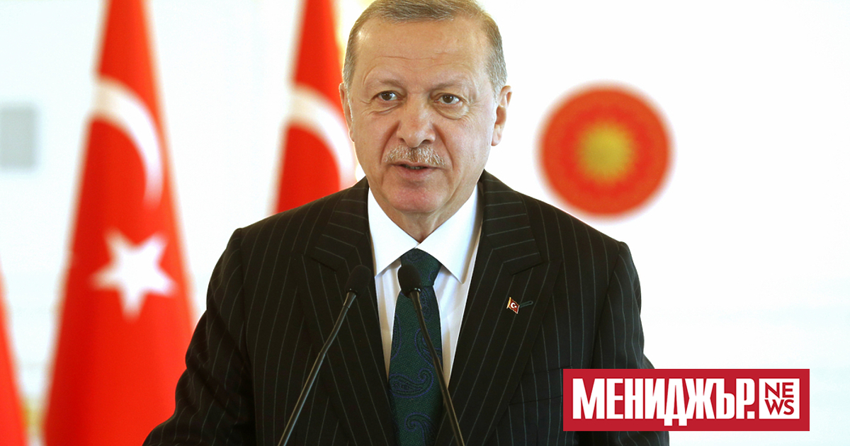 Председателят на Висшата избирателна комисия (ВИК) на Турция Ахмет Йенер обяви,