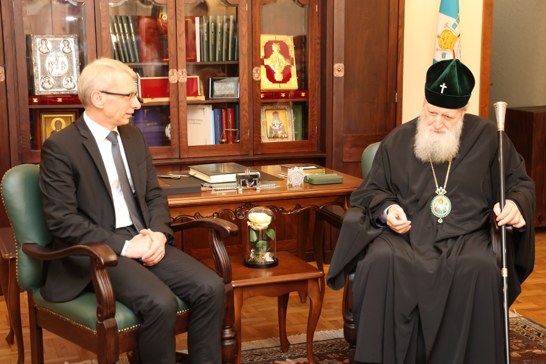 Патриарх Неофит прие на среща премиерът Николай Денков