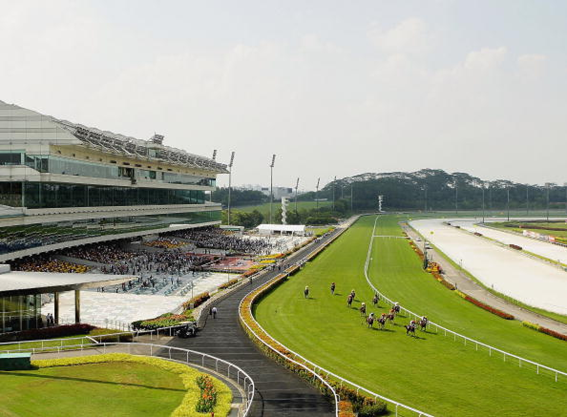 Сингапур закрива легендарния си хиподрум след 180 г. конни надбягвания