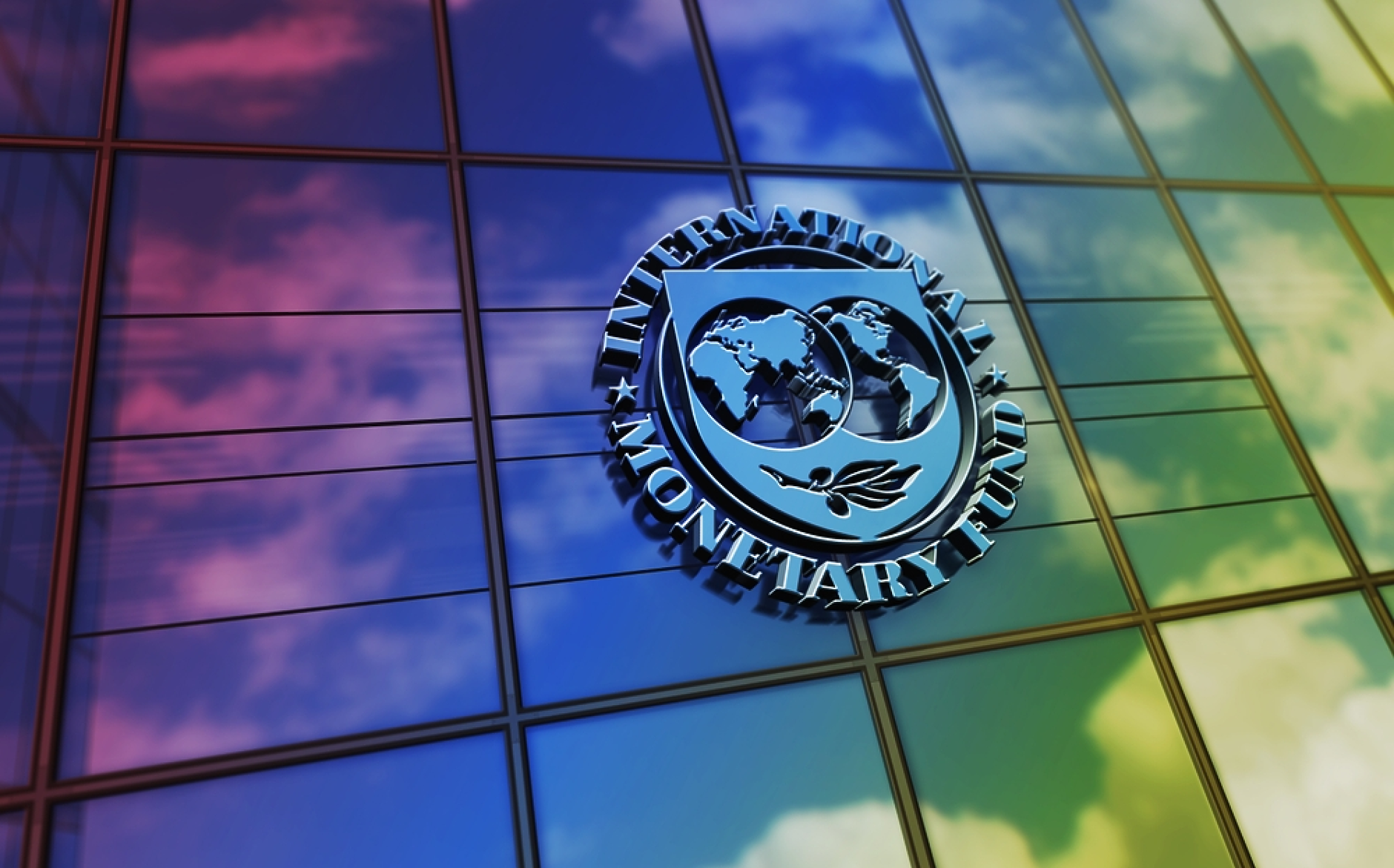 МВФ призова водещите централни банки да продължат със затягането на паричната политика, за да намалят инфлацията