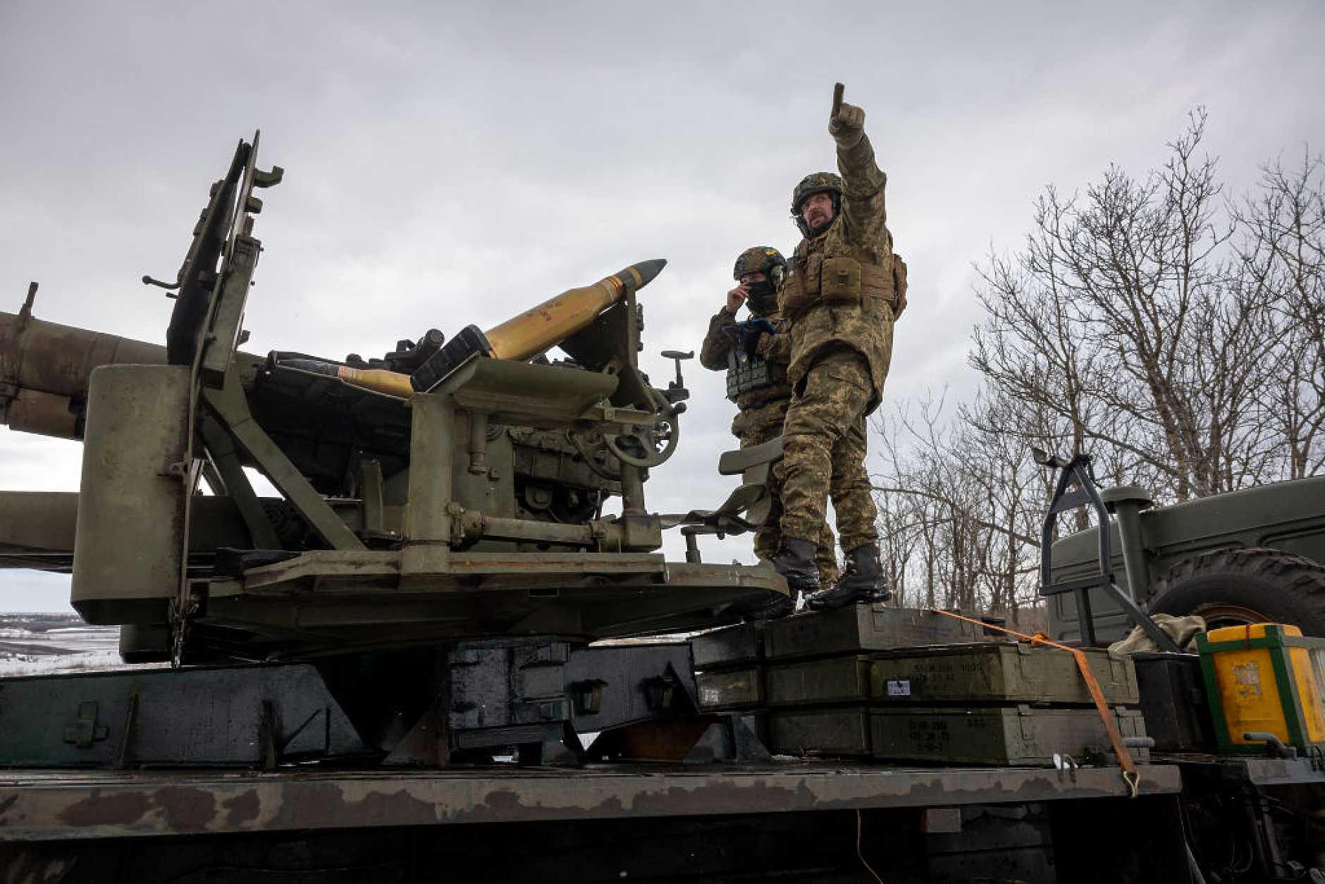 Украйна съобщи за първи успехи от началото на своето контранастъпление