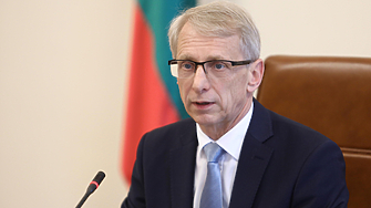 Премиерът акад Николай Денков назначи още петима заместник министри съобщиха от