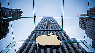 Акциите на Apple достигнаха ново рекордно ниво, пазарната оценка е на ръба от 3 трлн. долара