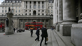 Централната банка на Англия ще тласне Обединеното кралство към рецесия