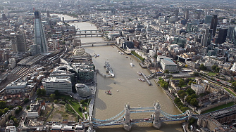 Главният снабдител с вода на Лондон и Великобритания изпадна във финансов колапс