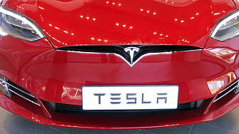 Tesla е готова да отчете рекордни доставки на електрически превозни