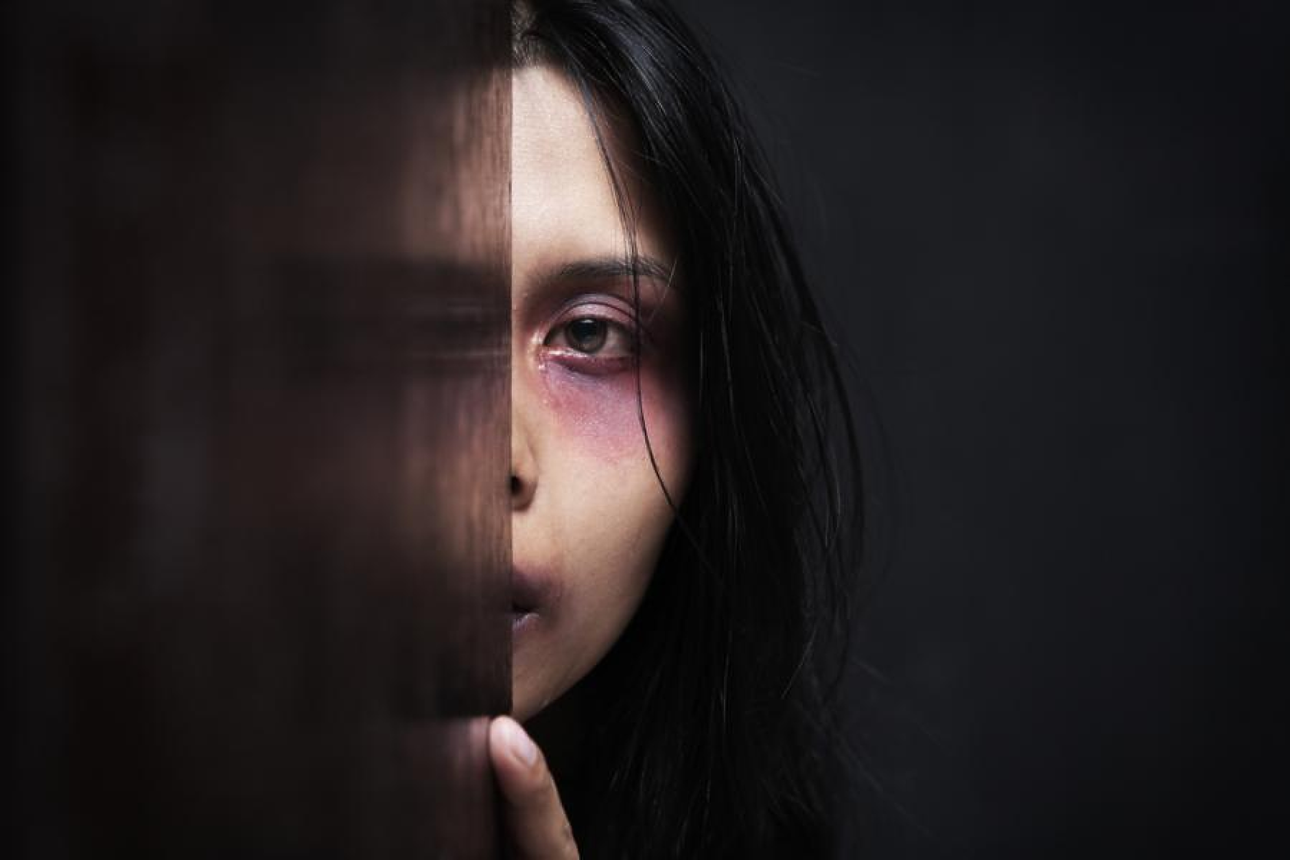 Домашно насилие: Има кой да те чуе, има кой да ти помогне (подкастът на Обекти)