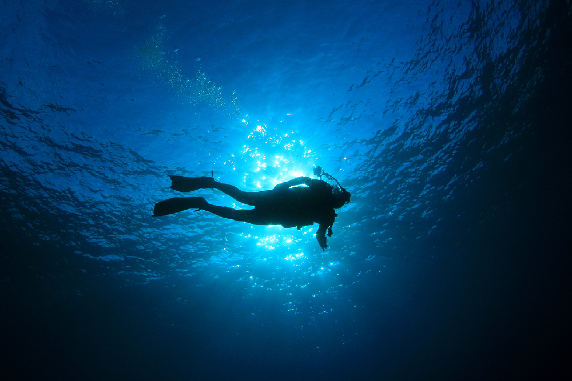 Стартъп пуска подводен скутер, който се  прикрепва към колана на плувеца