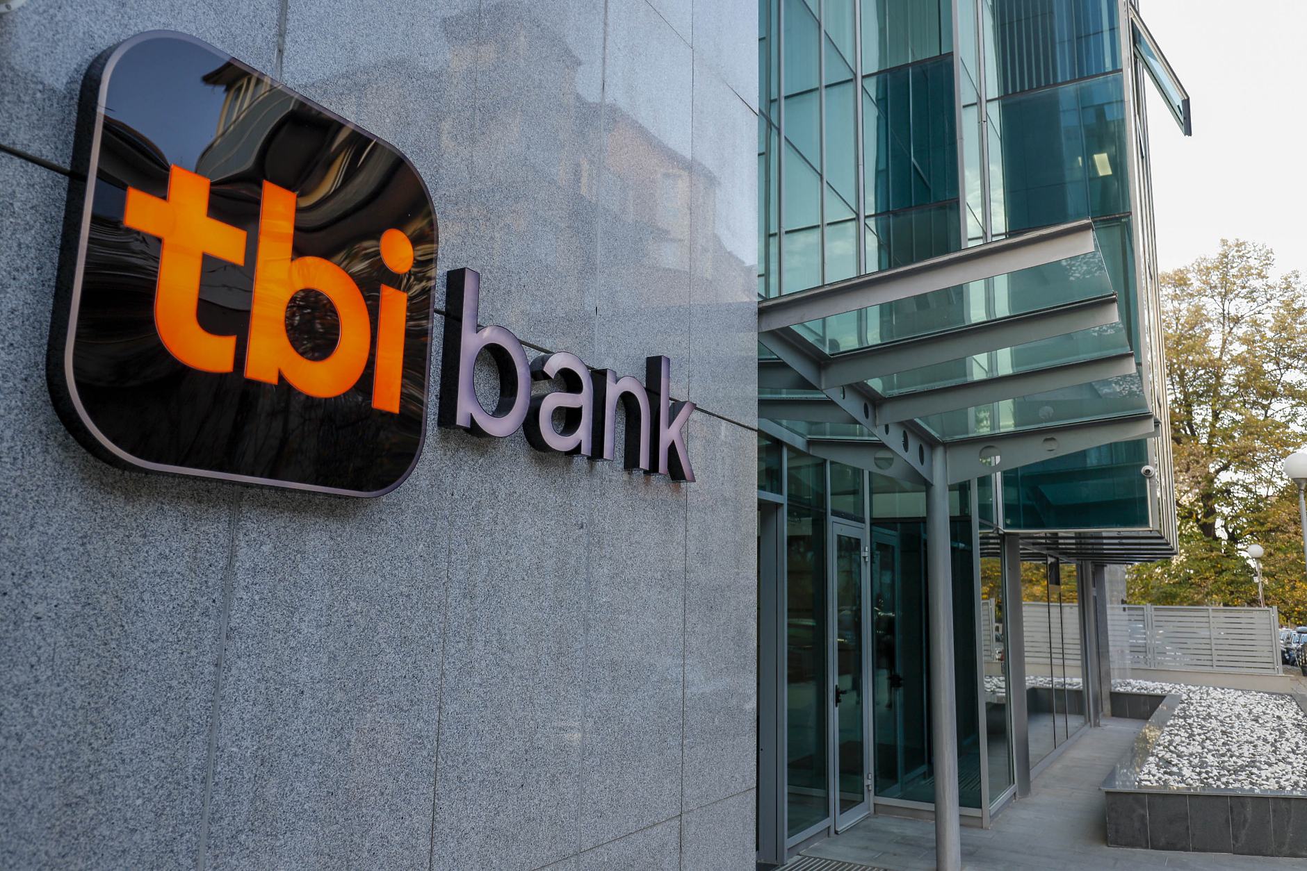 tbi bank издаде успешно публични облигации за 10 милиона евро 