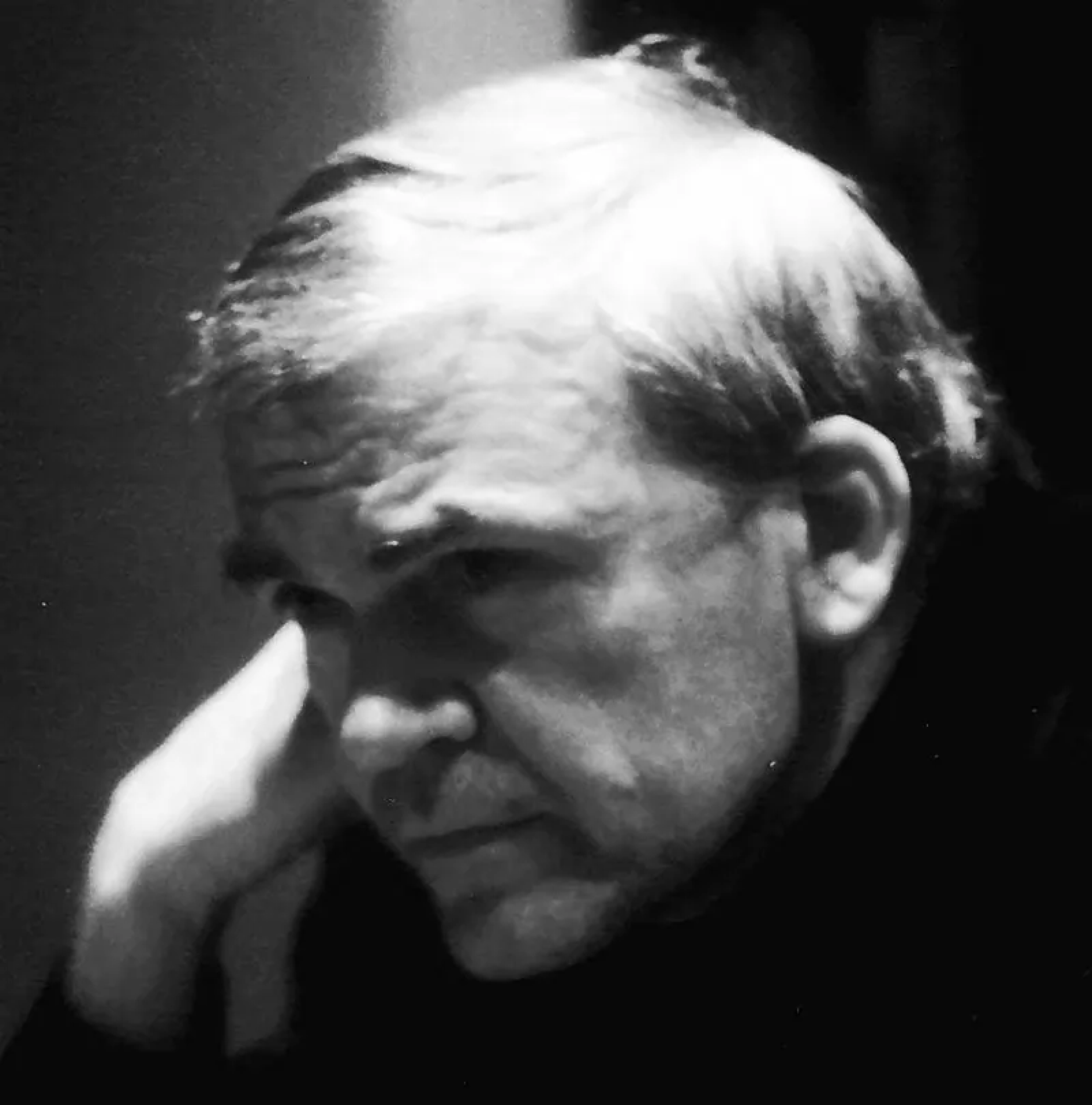 Почина авторът на Непосилната лекота на битието Милан Кундера
