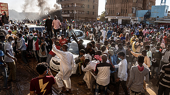 Сегашното правителство на Судан не контролира ситуацията в страната и