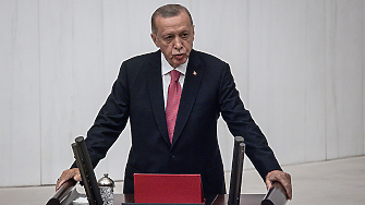 Турският президент Реджеп Ердоган обвърза вероятността за одобрение на молбата