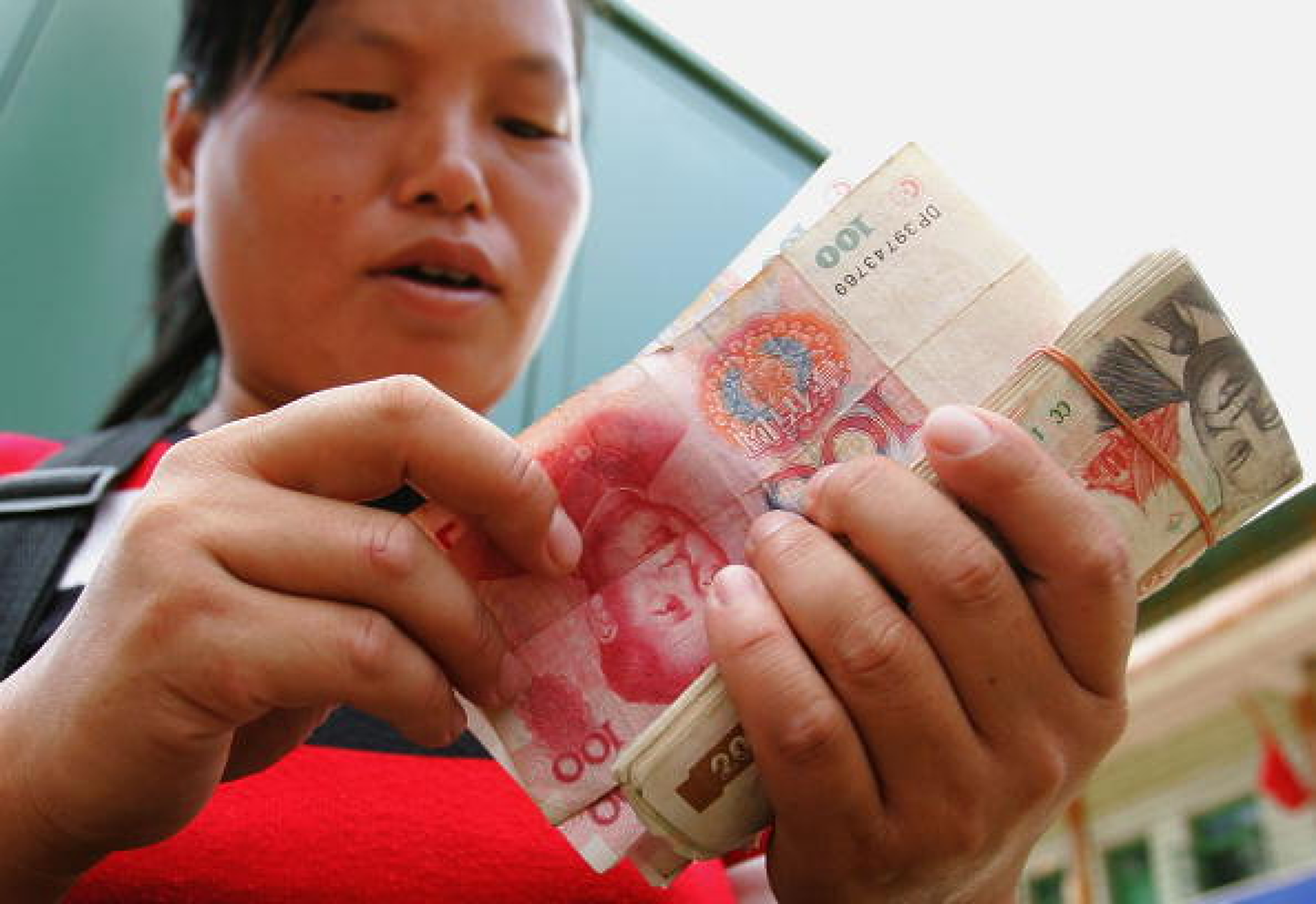 Китайски местни власти дават парични награди при сигнали за домашно насилие