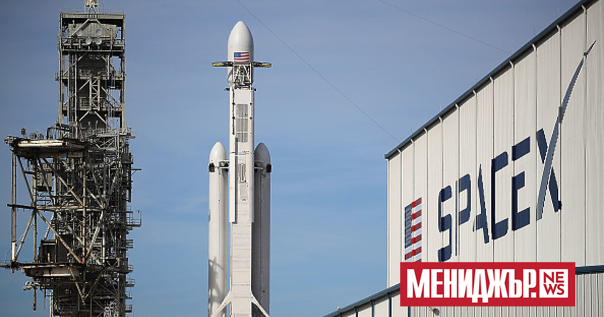 Изстрелването на ракетата носител Falcon 9 със следващата партида от