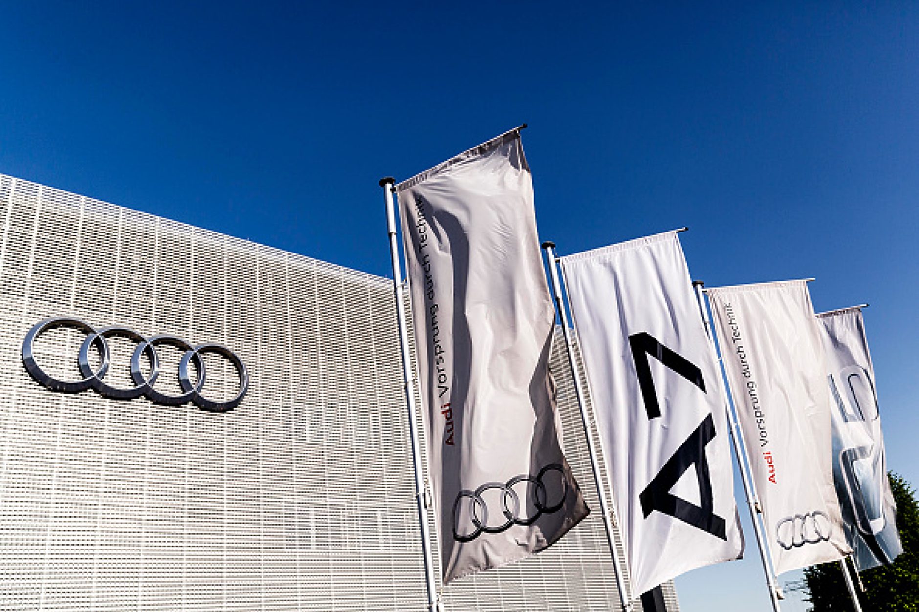 Audi търси варианти да вдигне продажбите си на електромобили в Азия