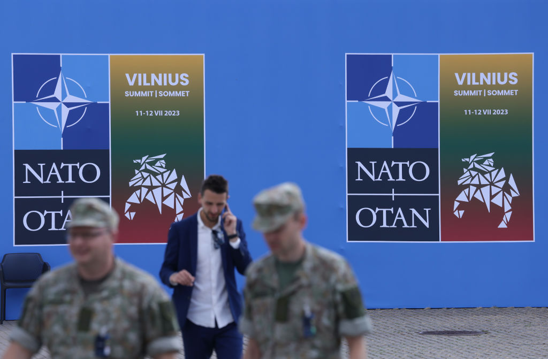 Украйна ще преразгледа стратегията, ако не бъде поканена на срещата на върха на НАТО