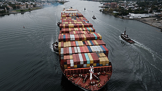 Корабната индустрия договори постигане на нулеви нетни емисии към 2050 г.