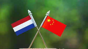Китай призова Нидерландия да не възпрепятства двустранното сътрудничество в областта