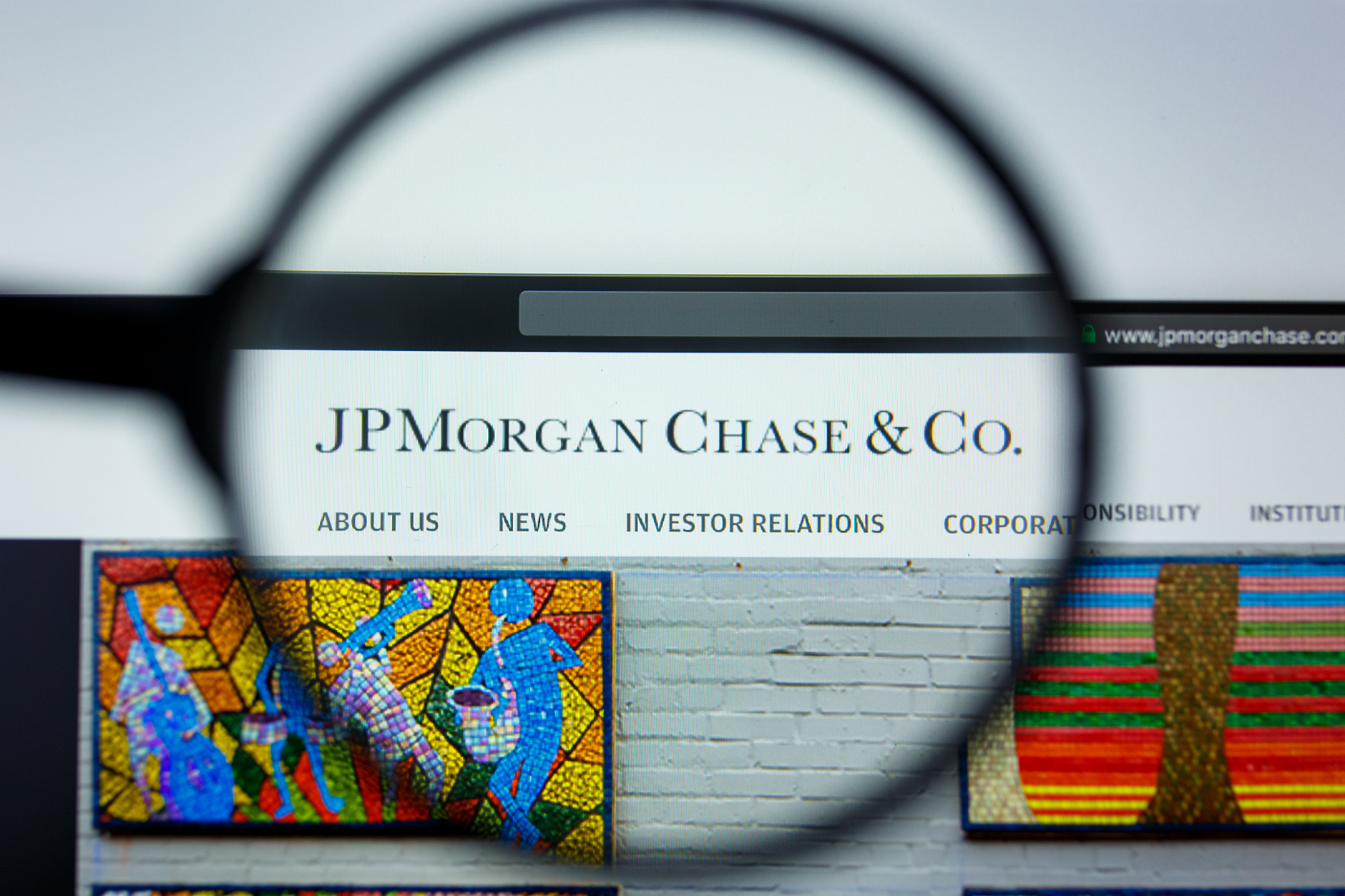 JPMorgan Chase  отчете 67%  скок на печалбата заради повишени приходи от плащания по лихви