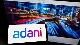 Bain придобива 90% дял в Adani Capital и Adani Housing