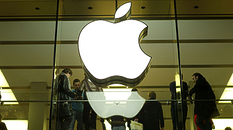 Американският технологичен гигант Apple работи върху предложения за изкуствен интелект