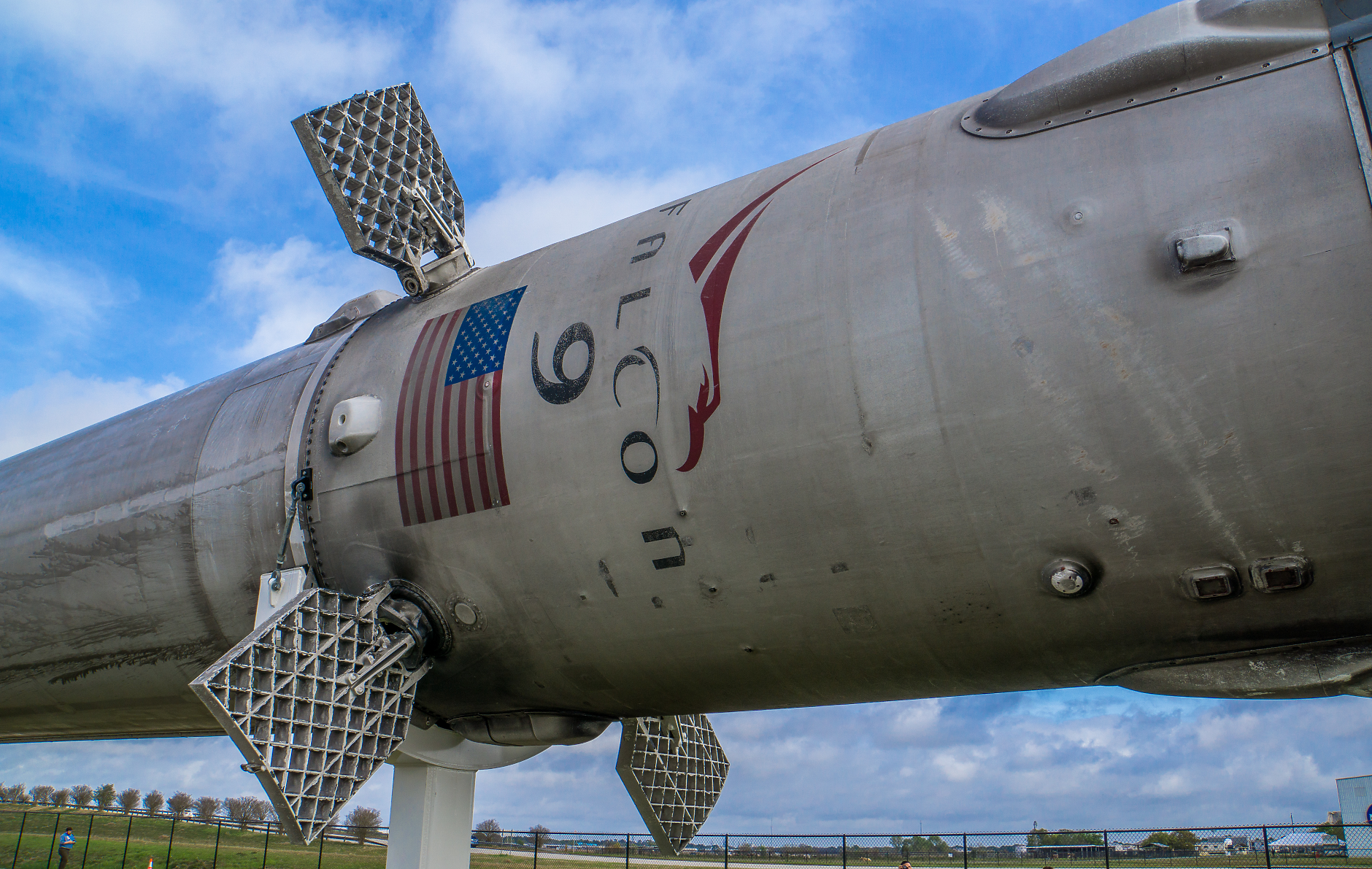 Отмениха 5 секунди преди старта изстрелването на ракета на SpaceX със спътници Starlink 