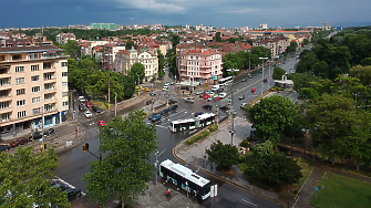 Нощните автобусни линии се завръщат в София, развиват и училищните рейсове