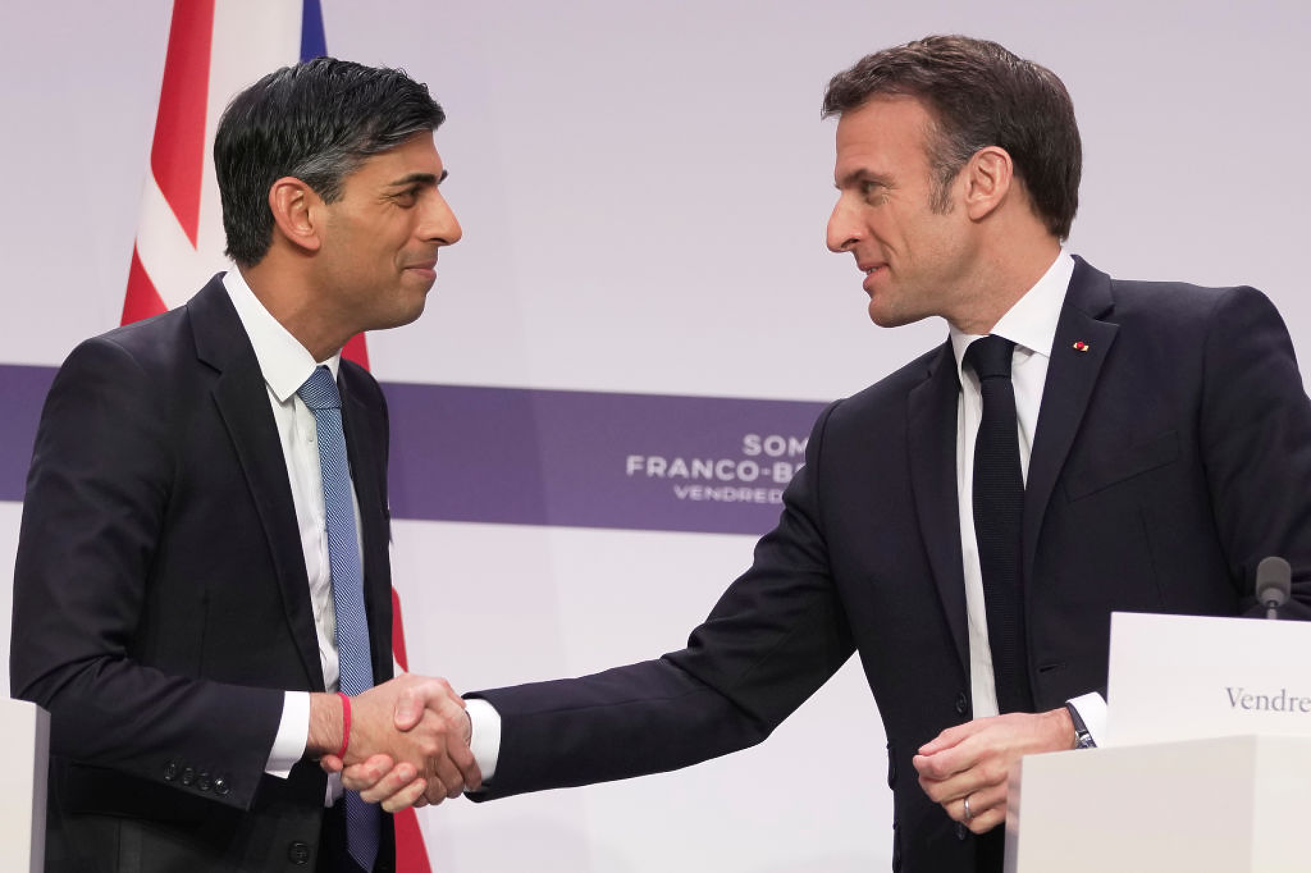 Франция и Великобритания се борят за европейската корона в изкуствения интелект