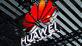 Китайската корпорация Huawei няма да представи първия си смартфон с