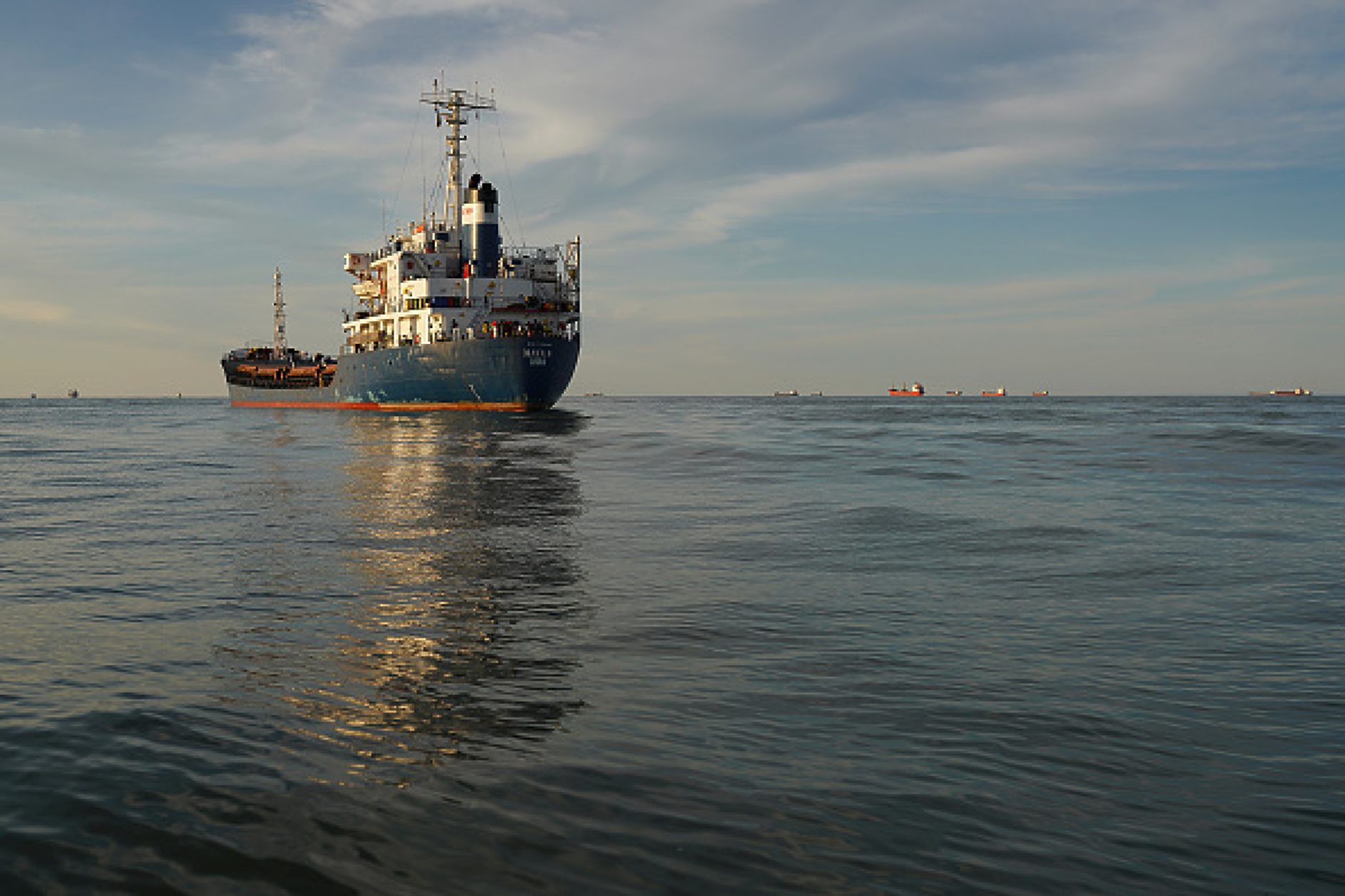 Министърът на отбраната призова Русия да не ескалира ситуацията в Черно море