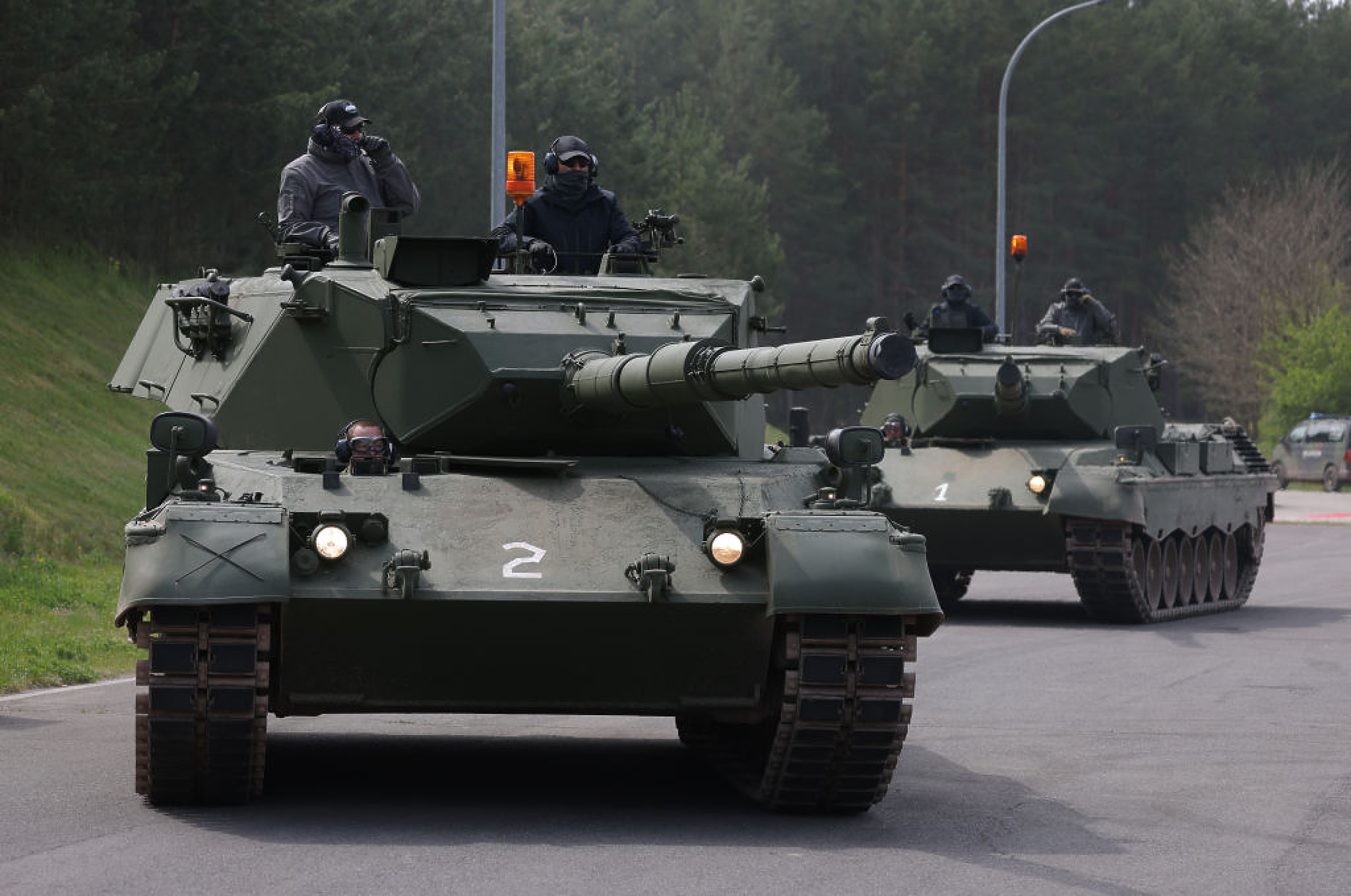 Неизвестно европейско правителство купи танкове „Леопард 1 за Украйна