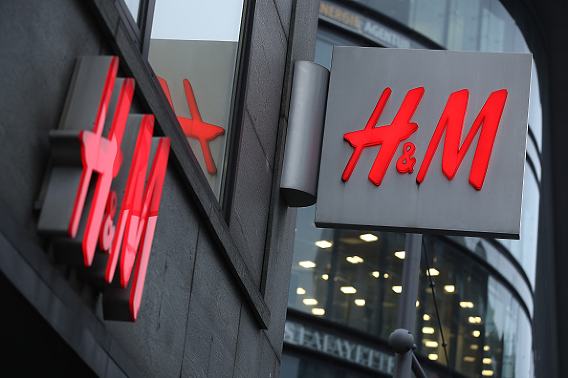 H&M затваря производството си Мианмар след сигналите за трудови злоупотреби