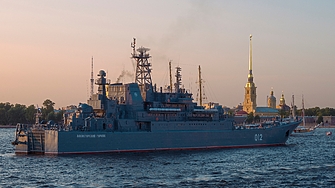 Десантният кораб от бойния флот на Русия Оленегорски Горняк бе