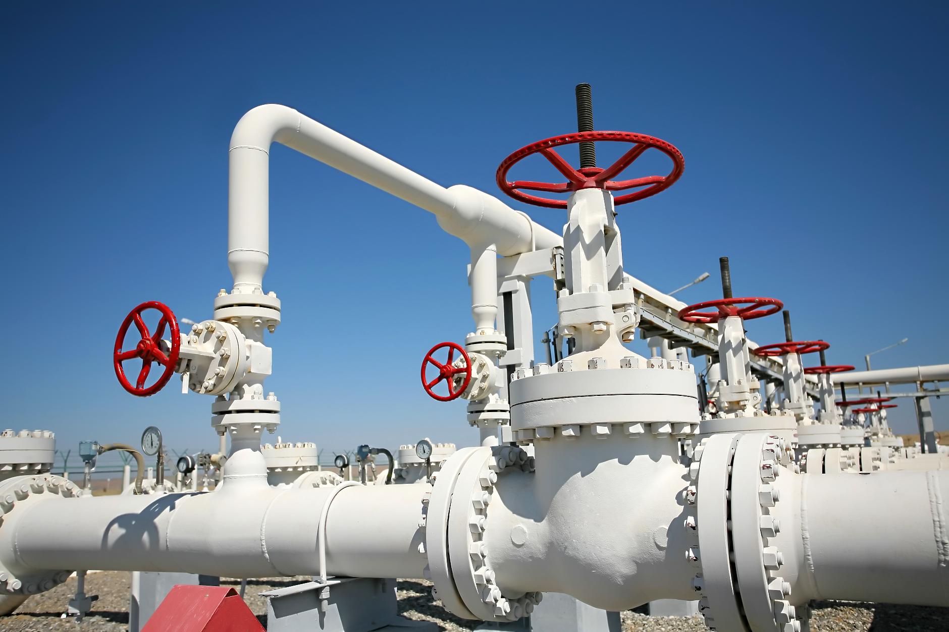 КЕВР решава днес за цената на природния газ през август