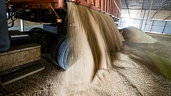 Пшеницата поскъпна с близо 5 в началото на днешната търговия след