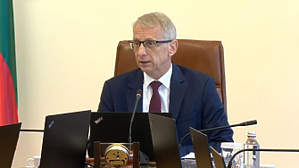 Николай Денков: Президентът опитваше да бутне правителството още преди то да бъде сформирано