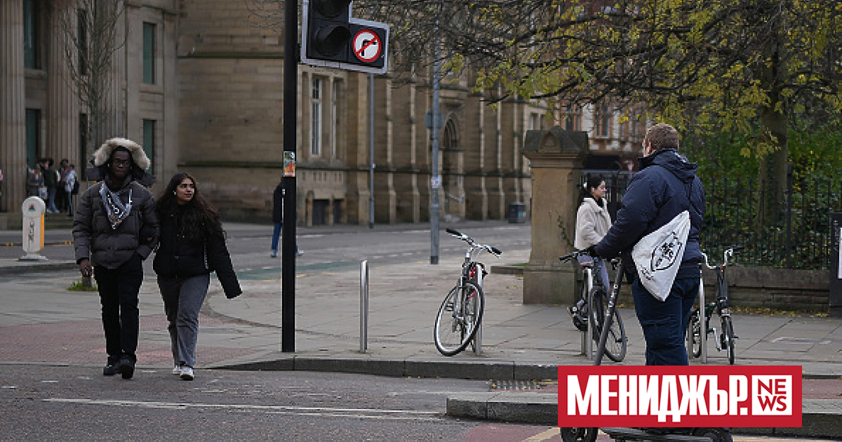 Париж се сбогува с обществените електрическите тротинетки, с които живя