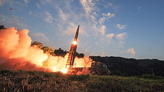 Изстрелването на две балистични ракети което Северна Корея извърши в