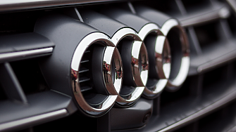 Audi и BMW спряха софтуера за колите си в Русия 