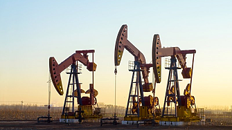 Цената на петрола сорт Брент удари 15-месечен връх