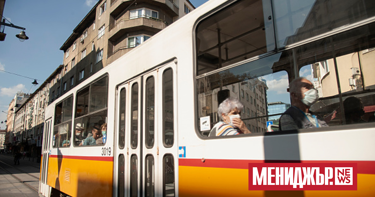 Във връзка с ремонт на релсовия път при кръстовището на