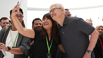 Четири нови модела iPhone и два обновени часовника представи Apple