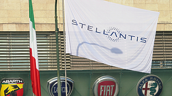 Работниците в завода на автомобилния производител Stellantis NV в Мелфи