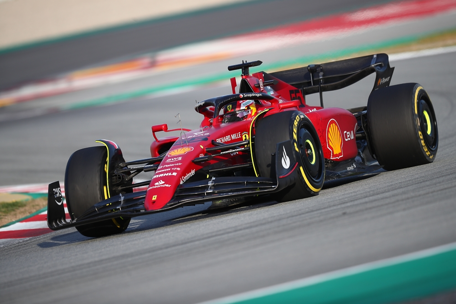 Ferrari поднови партньорството си с Puma