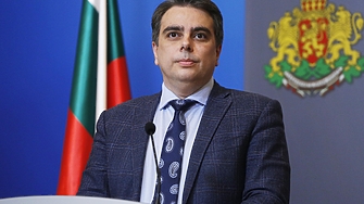 Финансовият министър Асен Василев публично отрече че се е съгласил