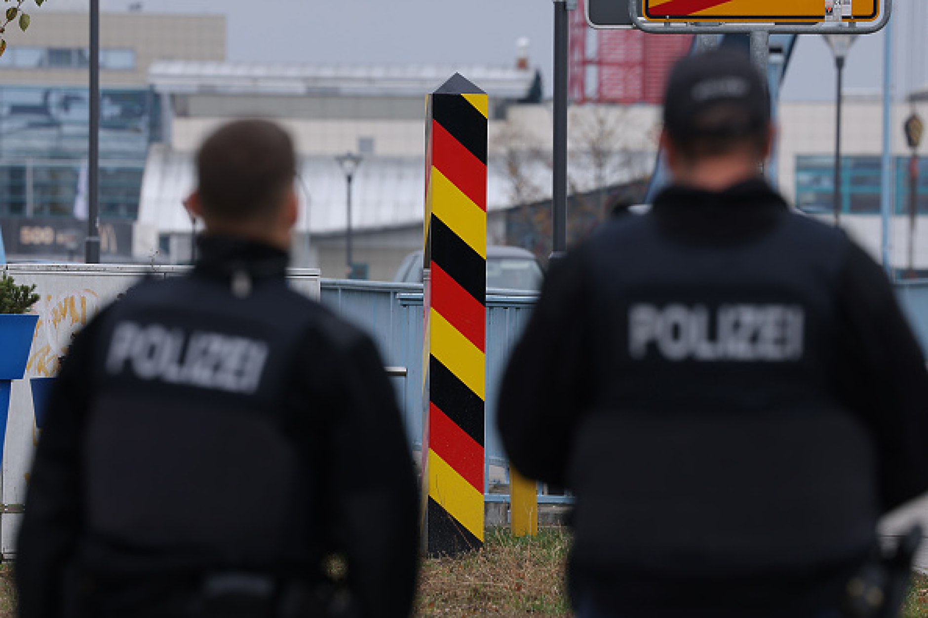 Германия въвежда граничен контрол за борба с мигрантската вълна