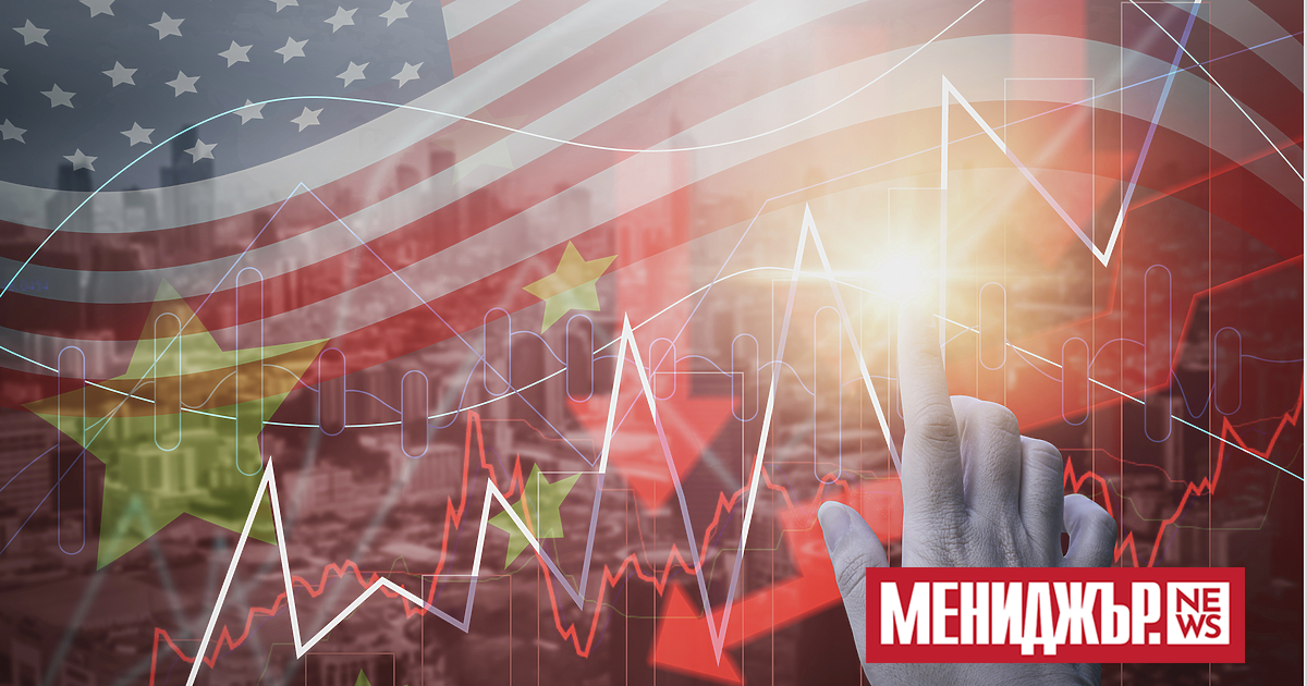 Външнотърговският дефицит на САЩ през август е намалял с почти