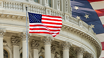 Сенатът на САЩ подкрепи законопроекта за временно финансиране на правителството
