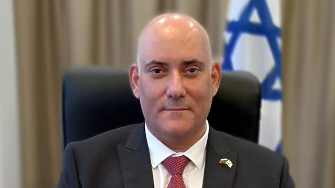 Посланикът на Израел: Войната ще бъде дълга, ще се бием с „Хамас“ докато ги унищожим
